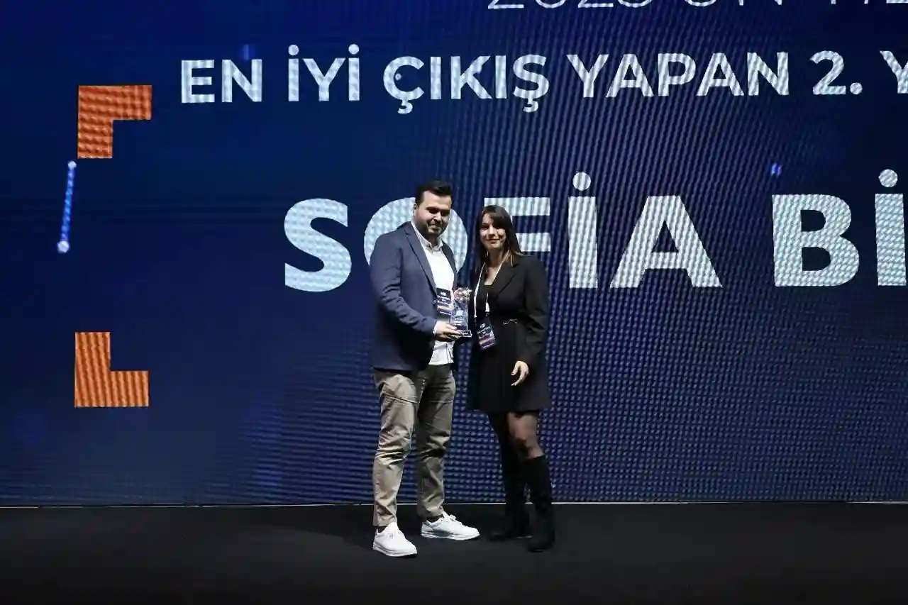Sofia Bilişim DİA ERP Ödül Töreni - En İyi Çıkış Yapan Bayi